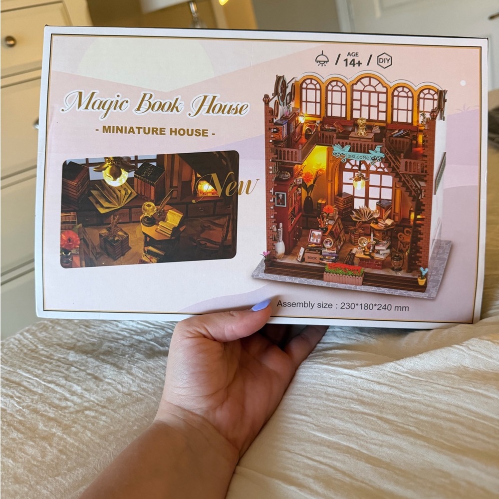 Magic Book House Miniature Dollhouse - Brown